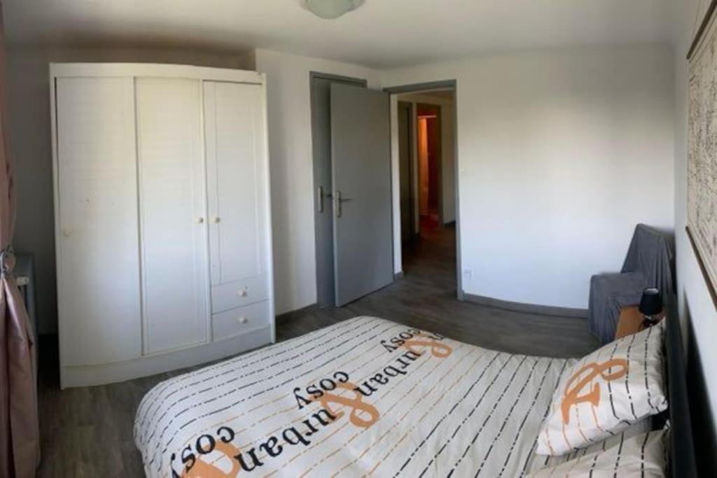 Appartement F1 25M² Les Farges  Exterior photo